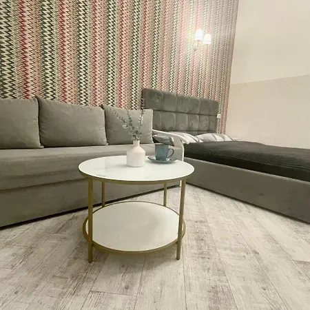 в центрі,самопоселення,замарстин 14 * Leopoli
